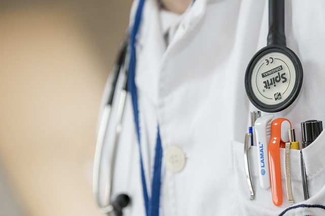 doctor-563428_640 doctor-563428_640